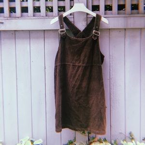 Overall dress